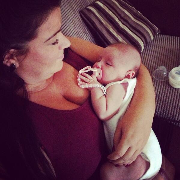 Happy birthday Auntie Bangers love you lots <a href="/x_JessyLove/">Jessica♡</a>