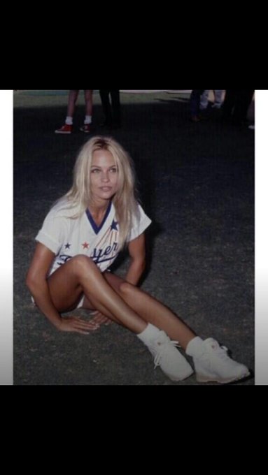 😍 #wcw http://t.co/JgByHsdHQs<a href="/tag/wcw"class="tags">#wcw</a>