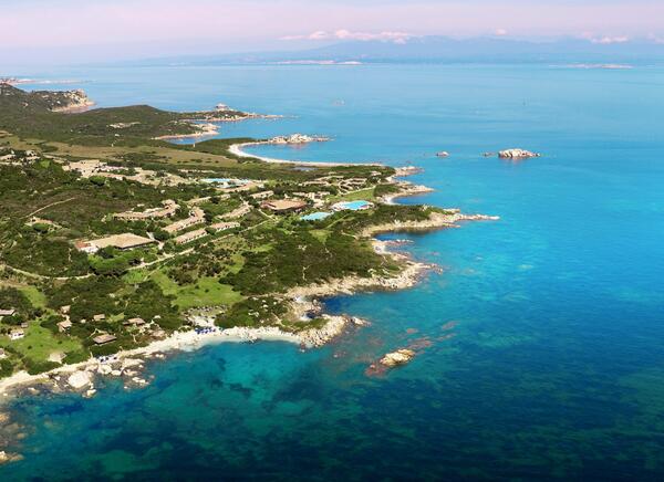 ResortErica's tweet image. Una panoramica sul #Resort 
#Sardegna #5stars #resortvalledellerica #delphina