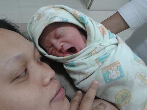 indrazup's tweet photo. Allhadulillah.... (@ RS Bersalin Care She) http://t.co/k3wyxufKvP http://t.co/1sIAxyuRBq