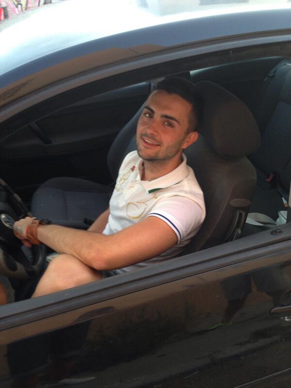 alejandroM168's tweet photo. Experiencias nuevas http://t.co/pWQ1acxGni