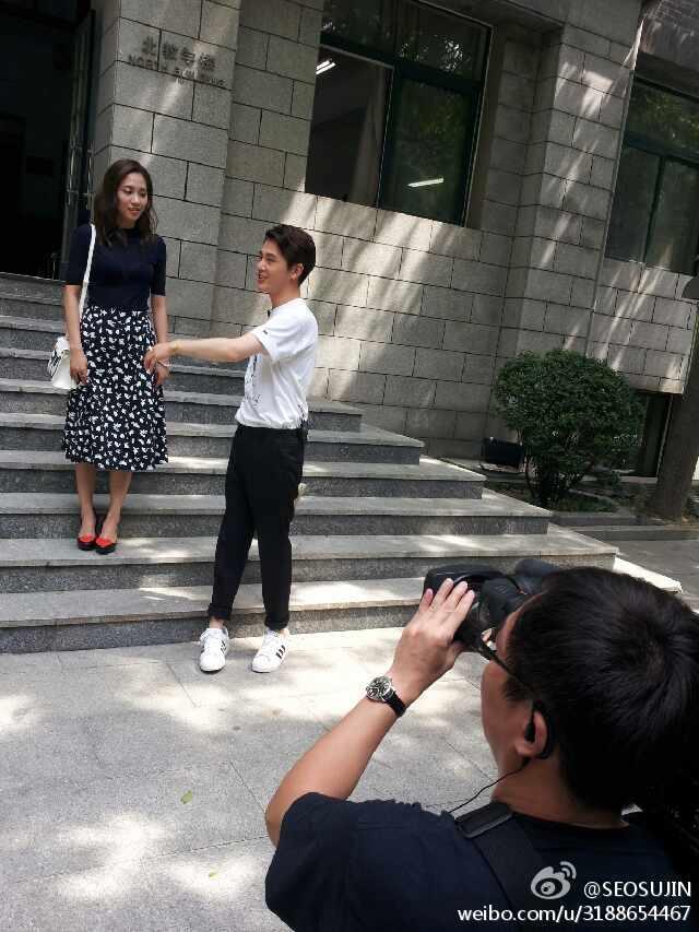 Bq_AIMCCUAAJnY8.jpg:large