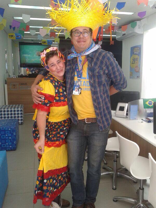 FabianaFioroto's tweet photo. Meu maridoooo kkkkkkkkkk @DaniFioroto @bono_cri @mancini_fer #tspi @Power_Dealer @Elvisolourenco http://t.co/ila2CH7UQg