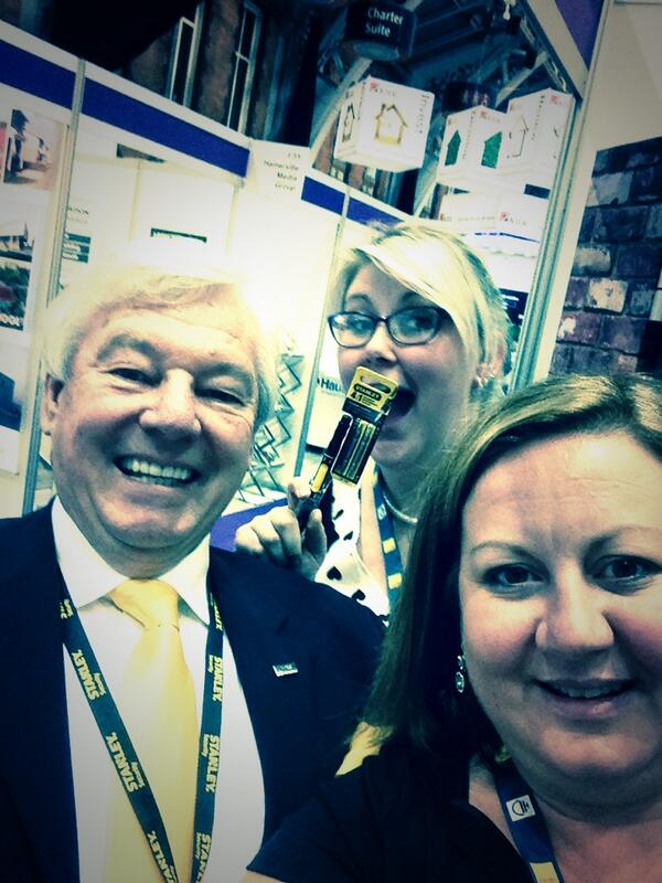 Lots of LOL's with @Davedjd on stand #F38 @CIH_Housing2014 #cihhousing2014 #cih2014  #GDX <a href="/CIHhousing/">Chartered Institute of Housing</a>