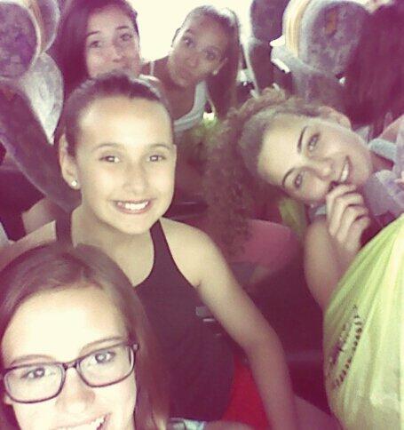 ClimentLucia's tweet photo. Cap a Picassent en les juapes estes;) http://t.co/g49maZh4pW