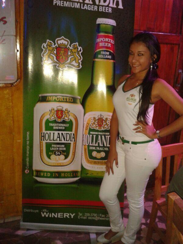mery17x's tweet image. Hollandia beer uno de mis trabajos