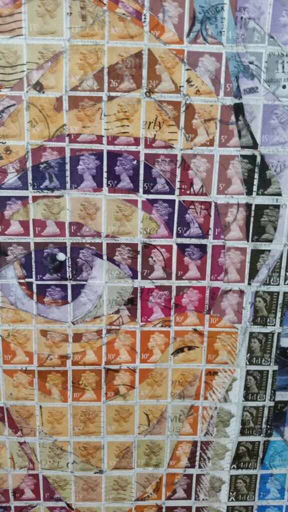 Here is a close up of the bit of art made by stamps. thepostpopartman.co.uk
