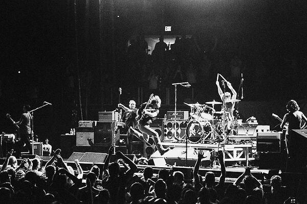 Danny Clinch On Twitter Pearl Jam Madison Square Garden 2010