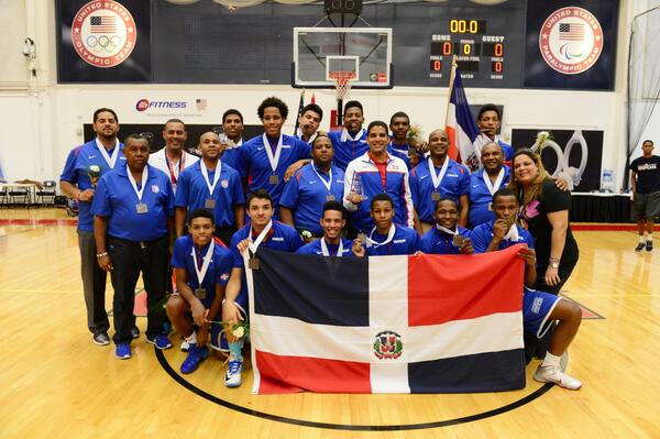 usabasketball's tweet photo. Congrats again to #bronze medalists  @RDBSeleccion &amp; best of luck next yr at @FIBA U19s! #FAU18 @fibaamericas http://t.co/32DsFYBRZr