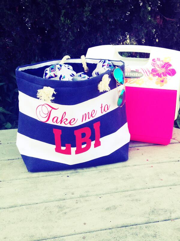 lbisource's tweet photo. Wednesday done right. Have you ordered your tote? #LBI #only10left http://t.co/km0Pn69Yxz http://t.co/gQGq7Bq0NQ