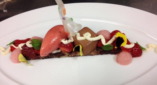 Vanillabeanchef's tweet photo. "Birthday cake &amp; ice cream re-imagined" from Mondays @beardfoundation Boston birthday @deuxave #dessert http://t.co/QnO4buWGfB