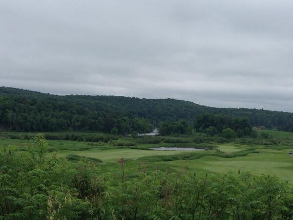 TIAward1's tweet photo. 4.5km run this morning through these surroundings #muskoka #doihavetogohome http://t.co/Yei1zXHcC3