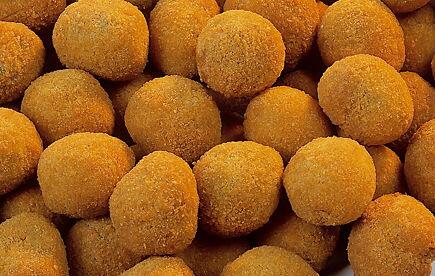 "Oliva all'ascolana" it's a pearl of italian street food <a href="/MarcheTourism/">Marche Tourism</a> <a href="/Terredelpiceno/">Terre del Piceno</a> <a href="/SibilliniSegret/">Sibillini Segreti</a> #marche #AP