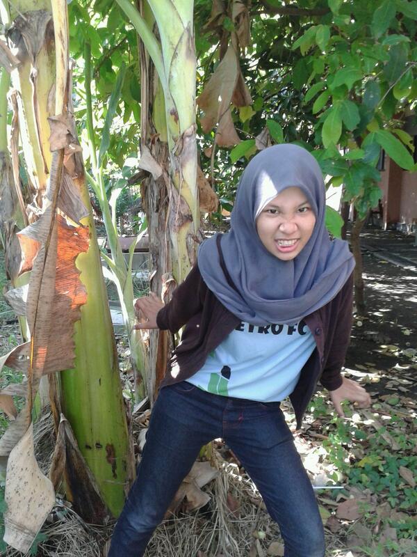 retro_community's tweet photo. Selamat malam :) http://t.co/rfRjaLB6U8
