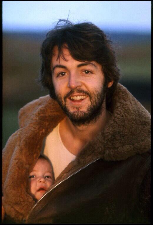 ringos_drums's tweet photo. #HappyBirthdayPaulMcCartney http://t.co/wTt6X5CFfP