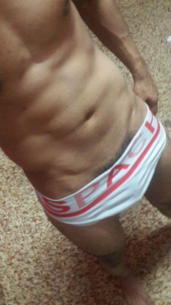 مساااااااكم فله توي صاحي ابي اخذشووور من ينط خاص واعمله مساج  فري......