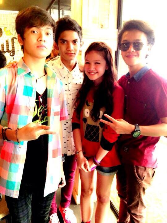 BC_Aceh's tweet photo. @bellagraceva_ap &amp; Cogan :D http://t.co/VJz91RHV5c