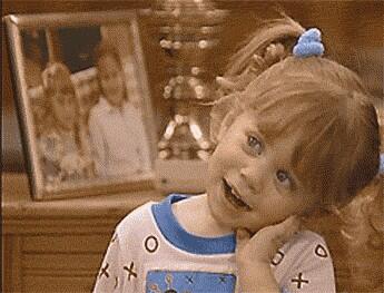 QuotinFullHouse's tweet photo. Michelle: "Hi Howie!" http://t.co/8TJ9Bxt4j9