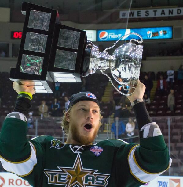 GoNUmhockey's tweet photo. Does anybody want to see what @jamieoleksiak looks like holding a really big trophy? (Photo: Jeff Parsons/AHL) #GoNU http://t.co/iFtAL99aSp