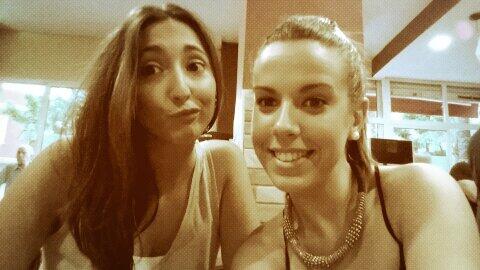 Viendo España con la más pava <a href="/AnaAlbiach/">Ana Albiach</a> #Vamos