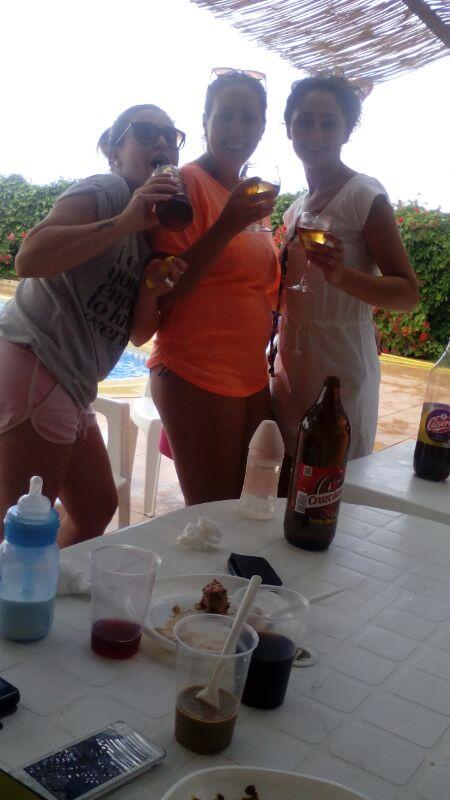 yasmiarias's tweet photo. De piscineoo http://t.co/NJexJZEcMF