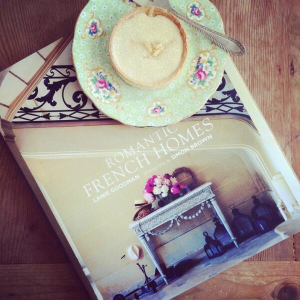 AFrenchProperty's tweet image. We love @cntraveller journalist @laniegoodman's beautiful book: Romantic French Homes. A must for inspiration!
