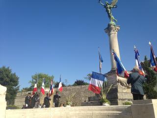 Embedded image permalink