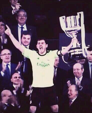 FueOribe's tweet photo. Les voy a dejar esto aquí. VENGA IKER👏🇪🇸 http://t.co/YN9EdlRL9i