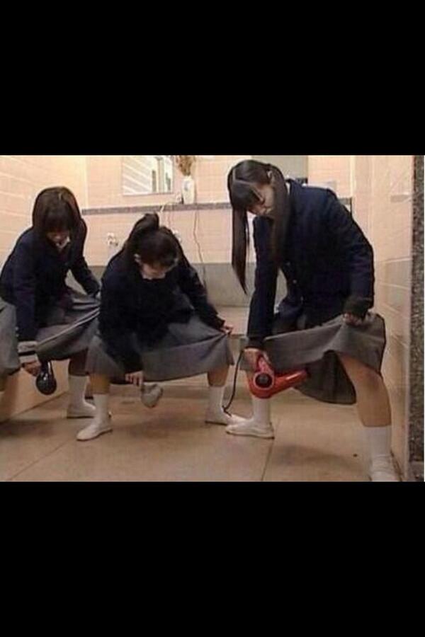“@acelyaSO_: “@Geonnyraphael: “<a href="/mertcan040_/">➰</a>: Bitches be like na Depay z'n goal: ””lool”