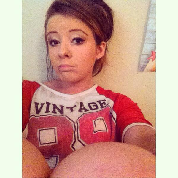 hannahbetch's tweet image. Can't you tell