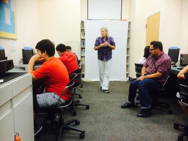CLLab's tweet image. RT @Pursuitery: Our #codingwithscratch classes at the library have begun!!