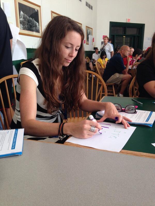 DC_projectunify's tweet image. Our amazing mentor Kaitlin reflecting on how we can take what we learned at the youth summit and bring it back to DC