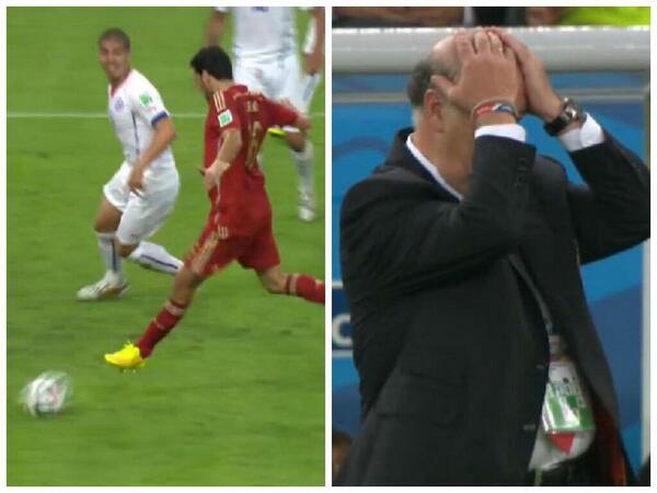 alexandreruiz's tweet image. PHOTO 🔴 ESP 0-2 CHI : Occasion de BUSQUETS... ➡️ @beinsports_FR