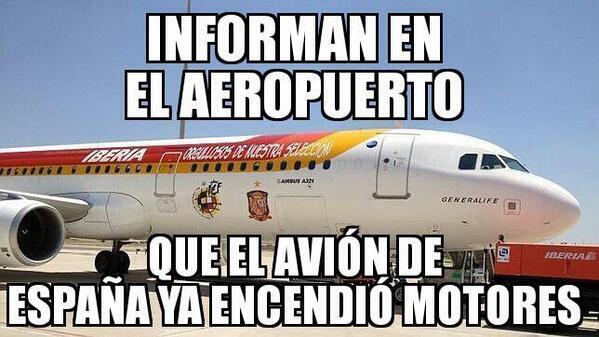 prensagrafica's tweet photo. No termina el juego pero #EspanaVsChile ya es blanco de burlas en las redes sociales http://t.co/WhKwf9y56P