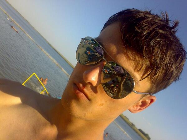 AlexWilde11's tweet photo. #do #whatyouwant #withmybody :) http://t.co/zjigWM3CqW