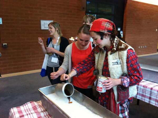 FIMS2014's tweet photo. Come satisfy your sweet tooth!!! #fims2014 http://t.co/PKDG6ohpzj