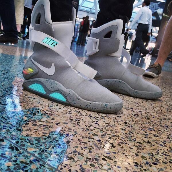 kicksonfire's tweet photo. We ran into @onexpunchxmickey at E3. Stuntin. http://t.co/r01HFTCs4r