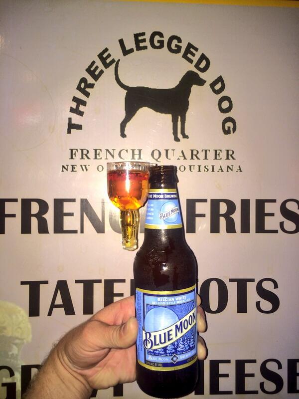 ChuckWattigny's tweet photo. orange you glad you had a shot of @GrandMarnierUSA with your @BlueMoonBrewCo instead of an orange...@Nola3LeggedDog http://t.co/UaNJsTibLu