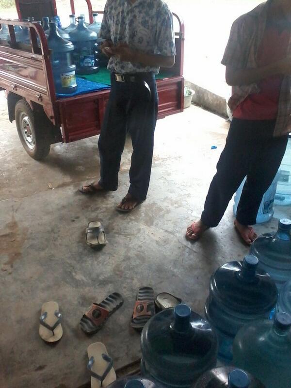 Aamiin...smoga <a href="/MataAirID/">Air Minum Pegunungan</a> Tembus 200gallon/hari RT<a href="/edonugroho/">Edo Nugroho</a>  sma2 mas,smga mlejit omsetny <a href="/EcampIndonesia/">Entrepreneur Camp</a> @JayaYEA