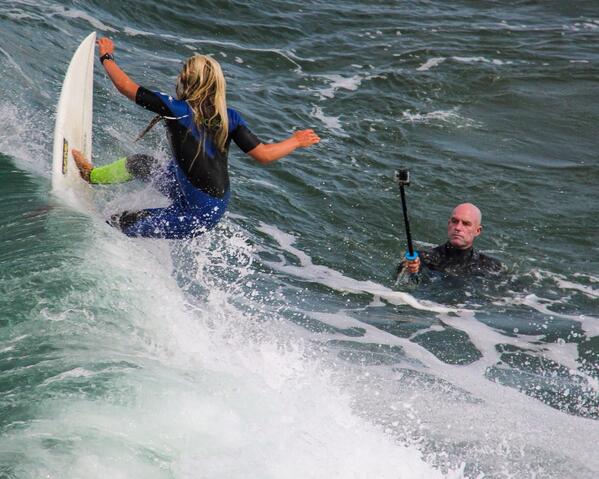 ScottJames23's tweet image. Yeah...I keep getting asked to try this. #GoProOnaStick I don't know..seems more risky than standing n a corner in LB