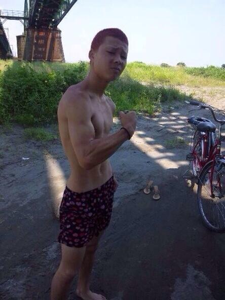 Twitter இல 俺の筋肉紹介所 静岡県元御殿場西高校 石井公基 雷魚命 彼女募集中 ヤンキーだと思ったらrt Http T Co Wfnrzfwp8b