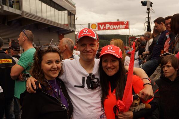 Mikedc73's tweet image. @Jacqui_and_West @annagrigoryan @djtrickster77 
flag wars. #SpaStyle