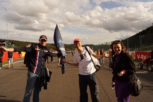 Mikedc73's tweet image. @Jacqui_and_West @annagrigoryan @djtrickster77 
flag wars. #SpaStyle