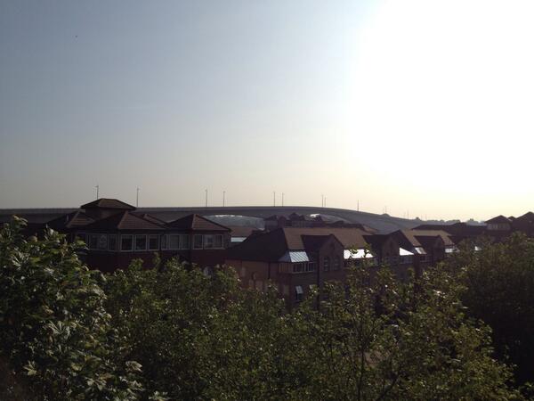 MartinBennell's tweet image. @scchighways I see no cars!! #itchenbridge #closed