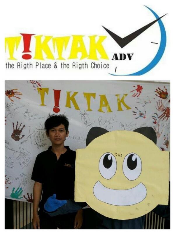 tiktakadv's tweet photo. Tik Tak Advertising Crew 2014. University Of Atma Jaya Yogyakarta. Media Planner @cosmasss http://t.co/f9NcdoCLvj