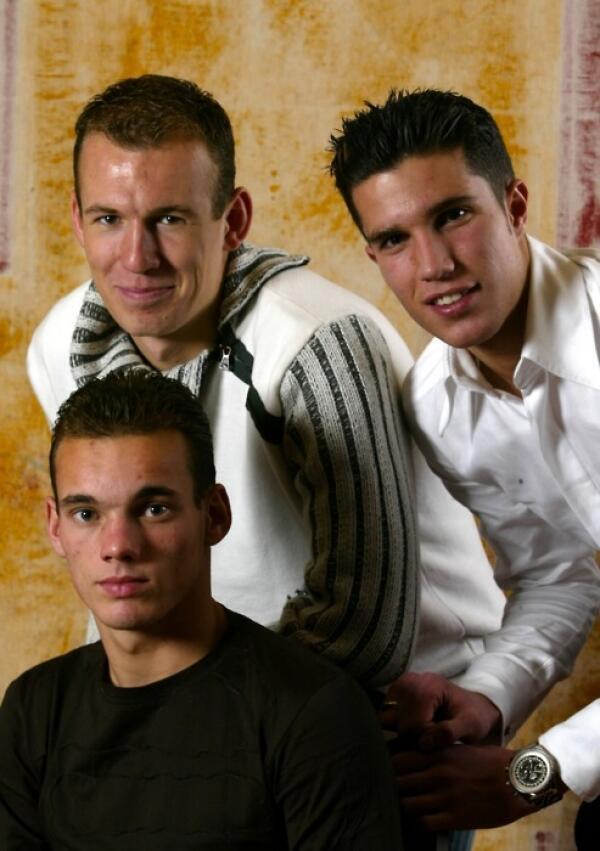 Footballtweet's tweet image. Arjen Robben, Robin van Persie and Wesley Sneijder when they were 22. #NED