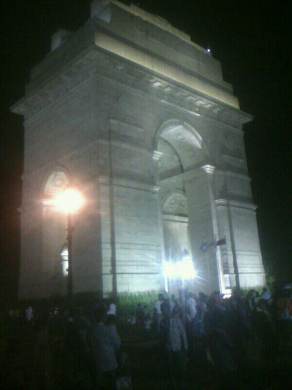 imjyotikumar93's tweet photo. Travelling Delhi http://t.co/KajzEaQnqs