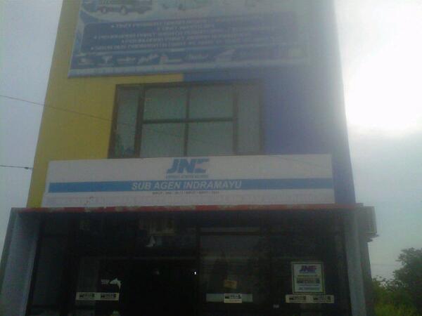 JNE sindang d protes customor karena pegawai lelet mengupdate barang datang. Di karenakan gangguan.. <a href="/kotaindramayu/">Kabupaten Indramayu</a>