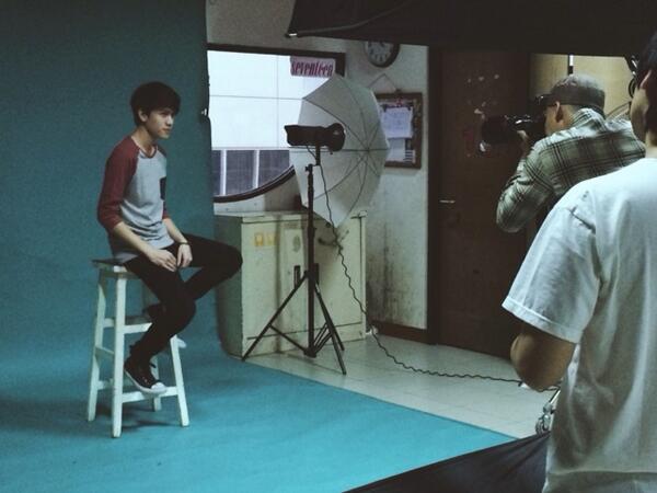 julianjacob99's tweet photo. @gadismagz http://t.co/P1HAjhYowJ