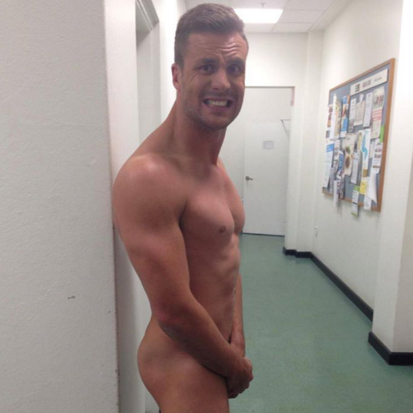 NRLonNine's tweet photo. Look who we found waiting in the wings for the #NRLFootyShow... A bare @therealbeauryan! #NudeSouthWales http://t.co/DEVJ6P8RjF